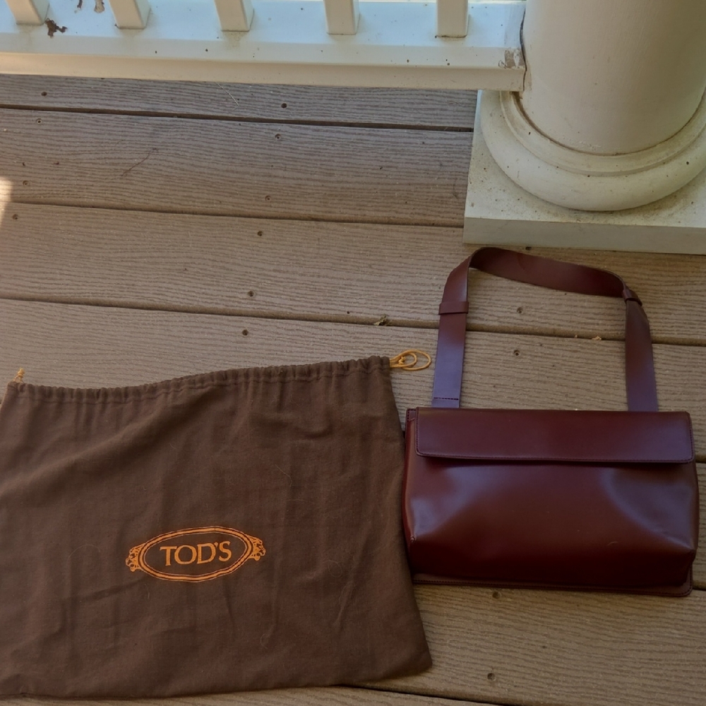 Tod's Burgundy Leather Bag